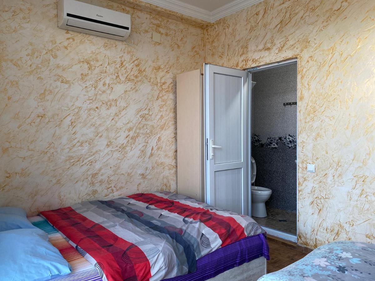 Merab House Batumi Exterior photo