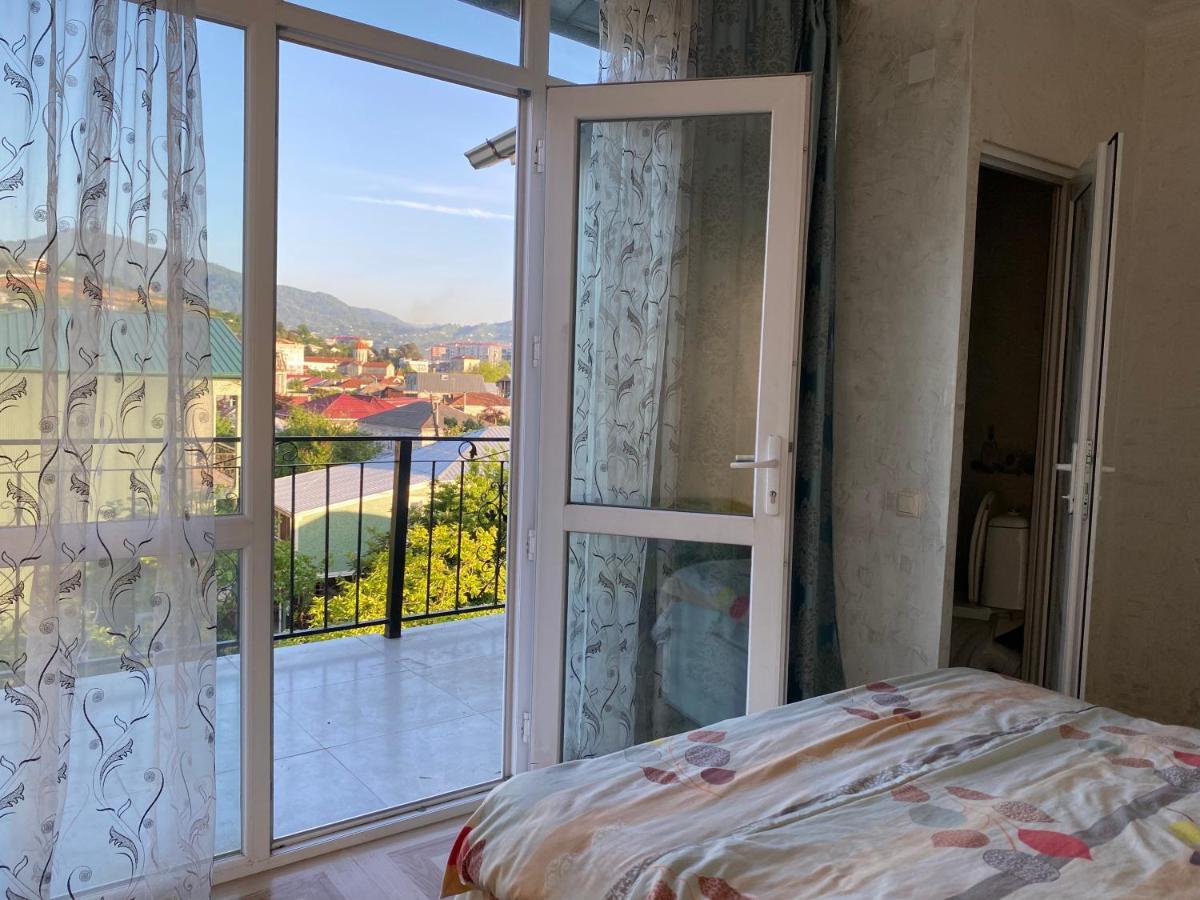 Merab House Batumi Exterior photo