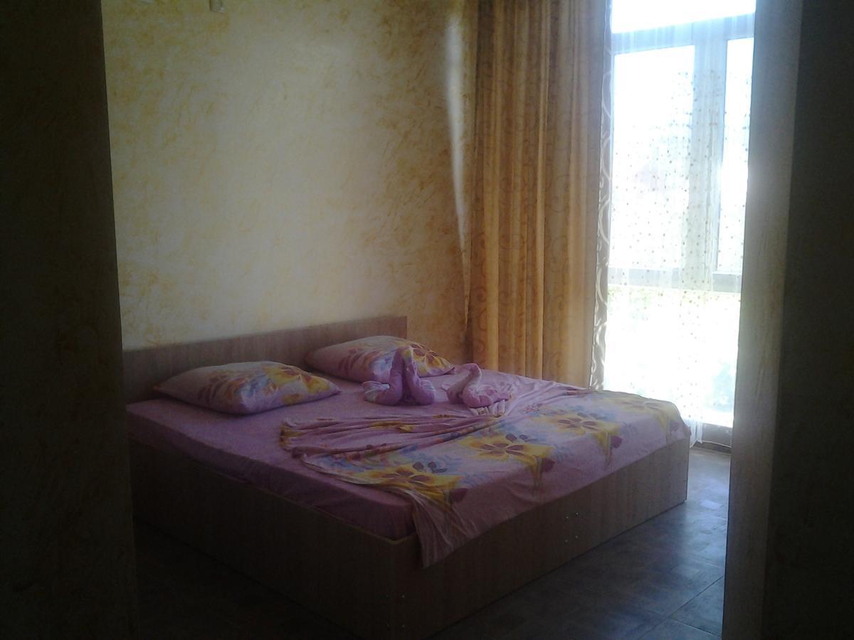 Merab House Batumi Exterior photo